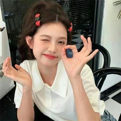 笼中女